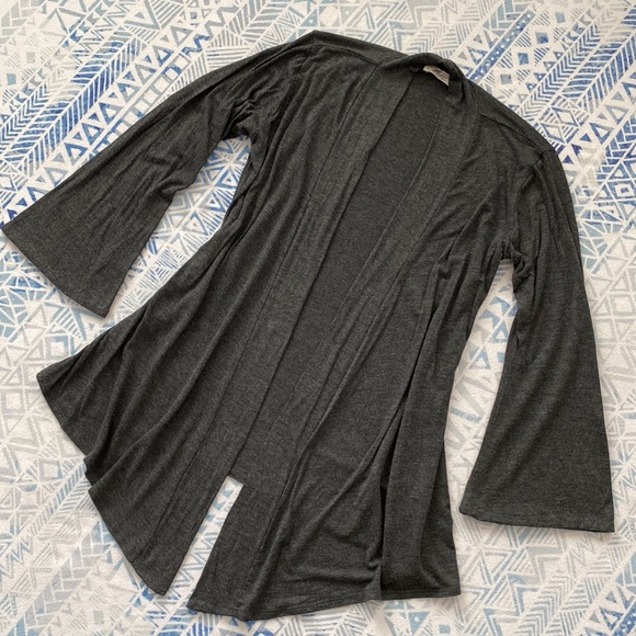 Prospect Boulevard Soft Gray Draped Top - Picture 2 of 5